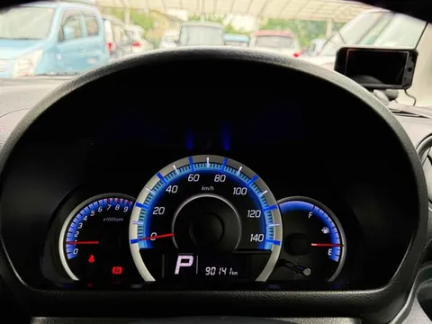Suzuki Spacia Custom