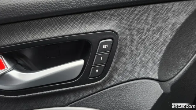 Hyundai Grand Santa Fe (Maxcruz)
