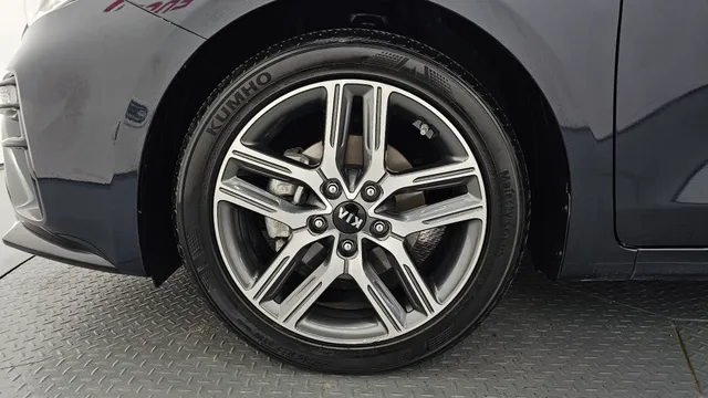 Kia Cerato (K3)