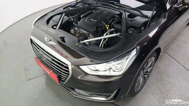 Genesis G90 (EQ900)