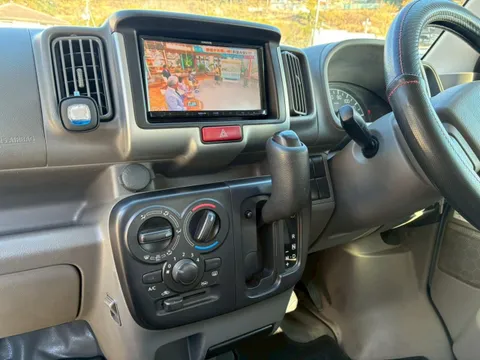 Nissan Clipper