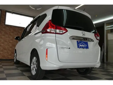 Honda Freed Plus