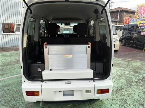 Daihatsu Atrai Wagon