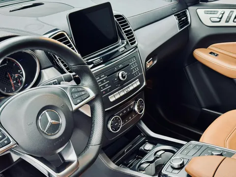 Mercedes-Benz Mercedes-Benz GLE