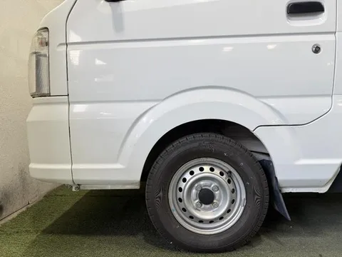 Nissan Clipper Truck