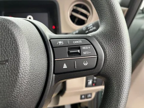 Honda N-BOX Joy