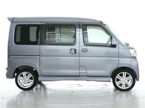Daihatsu Atrai Wagon