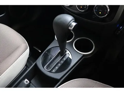 Mazda Verisa