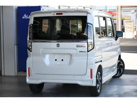 Suzuki Spacia Custom