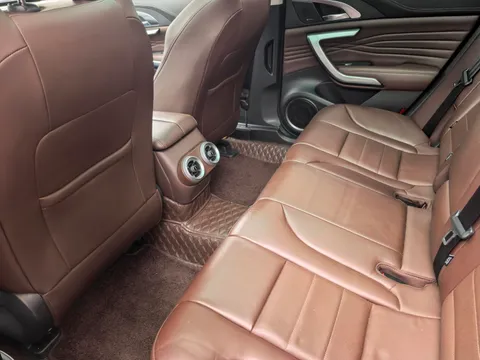 Wey VV7