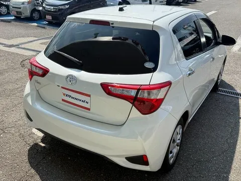 Toyota Yaris (Vitz)
