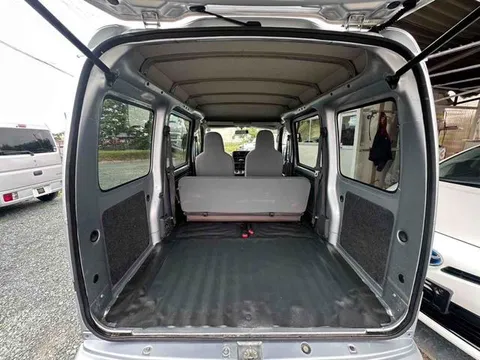 Toyota Pixis Van