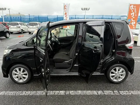 Mitsubishi eK Custom