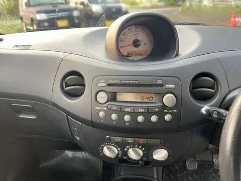 Daihatsu Esse