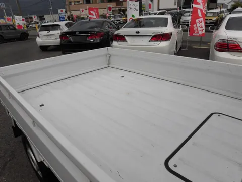 Nissan Clipper Truck