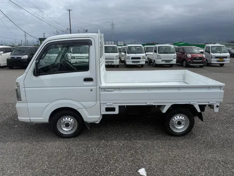 Mazda Scrum Truck