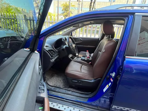 BYD S7