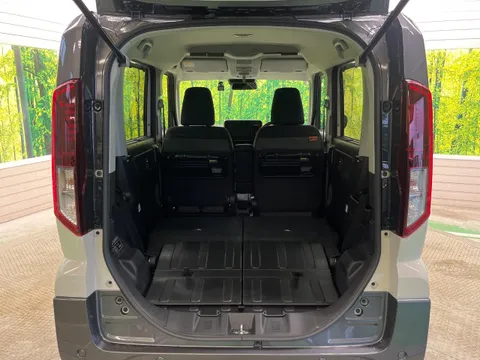 Suzuki Spacia Gear