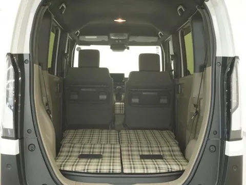 Honda N-BOX Joy