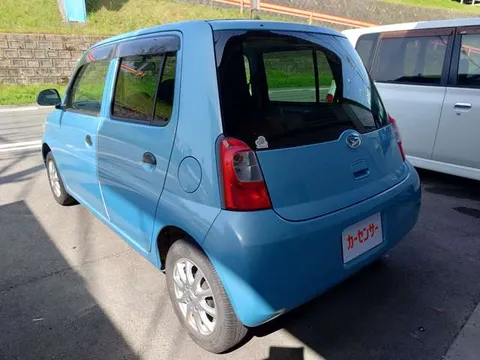 Daihatsu Esse