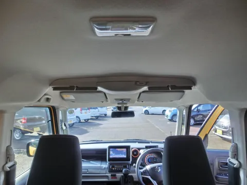 Suzuki Spacia Gear