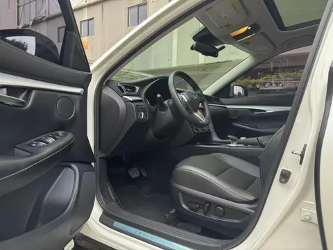Infiniti QX50