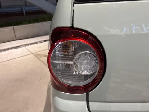 Daihatsu Mira Tocot