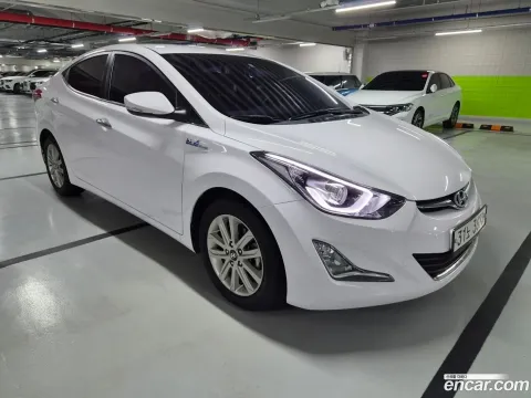 Hyundai Elantra (Avante)