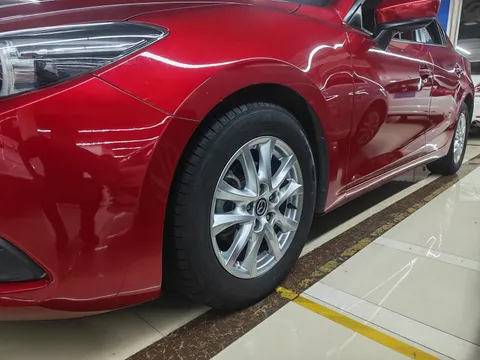 Mazda Mazda 3