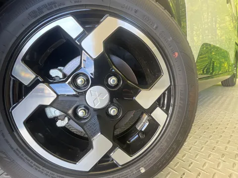 Mitsubishi Delica Mini