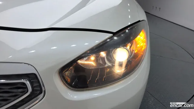 Renault SM3