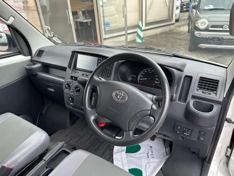 Toyota TownAce Van