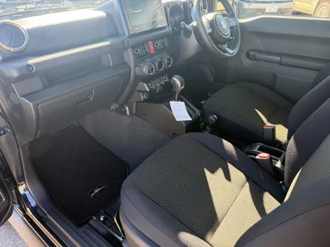 Suzuki Jimny Sierra