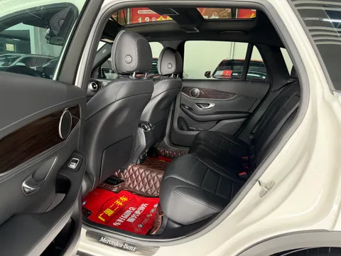 Mercedes-Benz Mercedes-Benz GLC