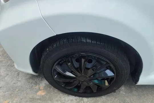 BYD F0