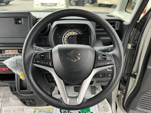 Suzuki Spacia Base