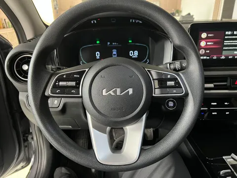 Kia Cerato (K3)