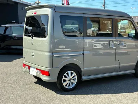 Nissan Clipper Rio