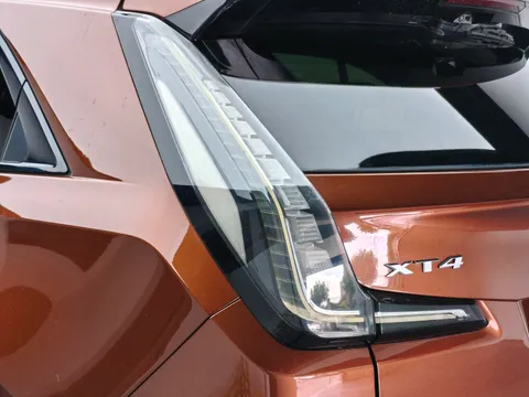 Cadillac XT4