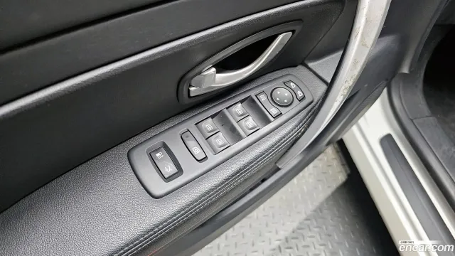 Renault SM5