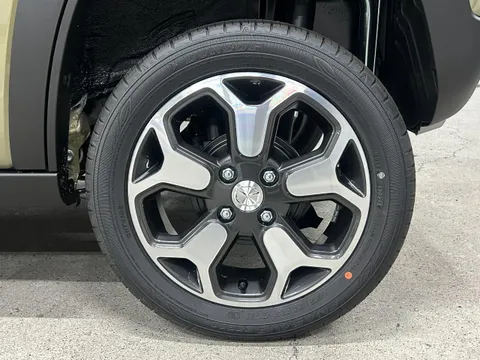 Mazda Flair Crossover
