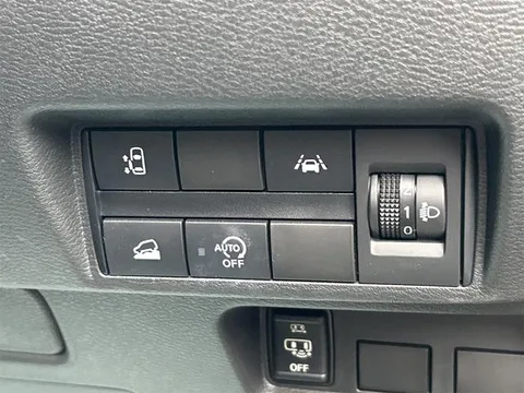 Mitsubishi eK X Space
