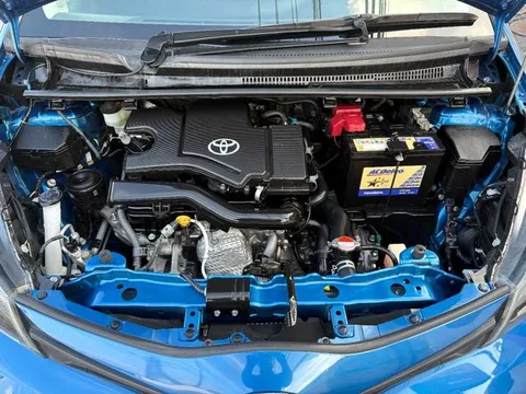 Toyota Yaris (Vitz)