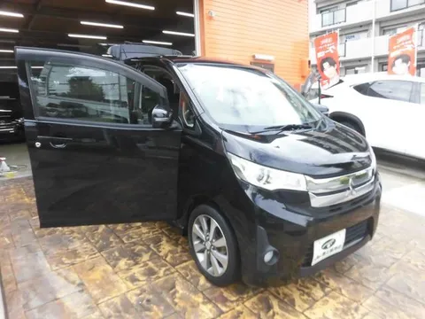 Mitsubishi eK Custom