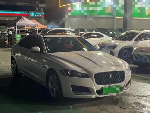 Jaguar XFL