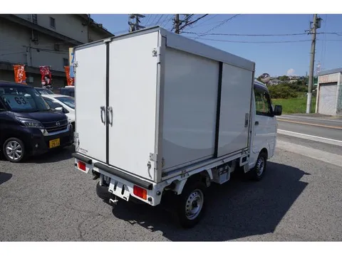 Mitsubishi Minicab Truck