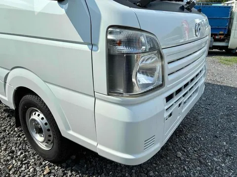 Mazda Scrum Truck