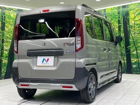 Suzuki Spacia Gear