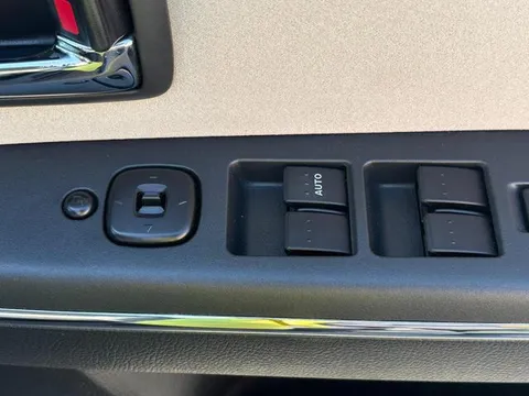 Mazda Verisa