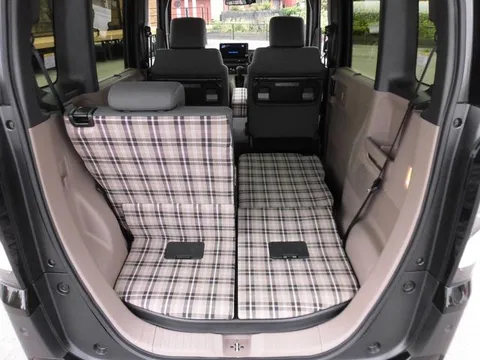 Honda N-BOX Joy